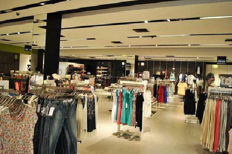 武胜商场里的店面怎么装修？